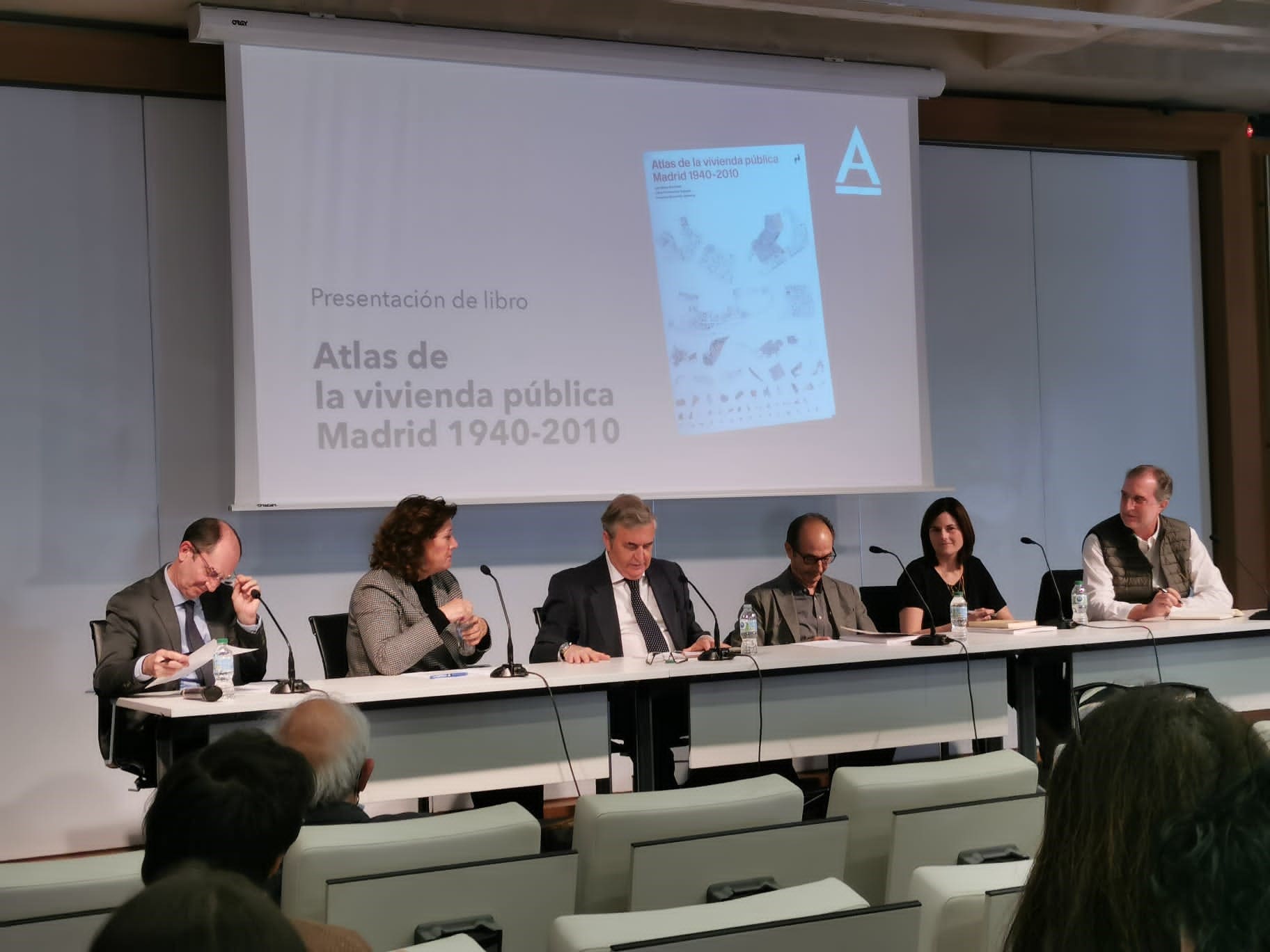 Noticia50_presentacion_libro-1