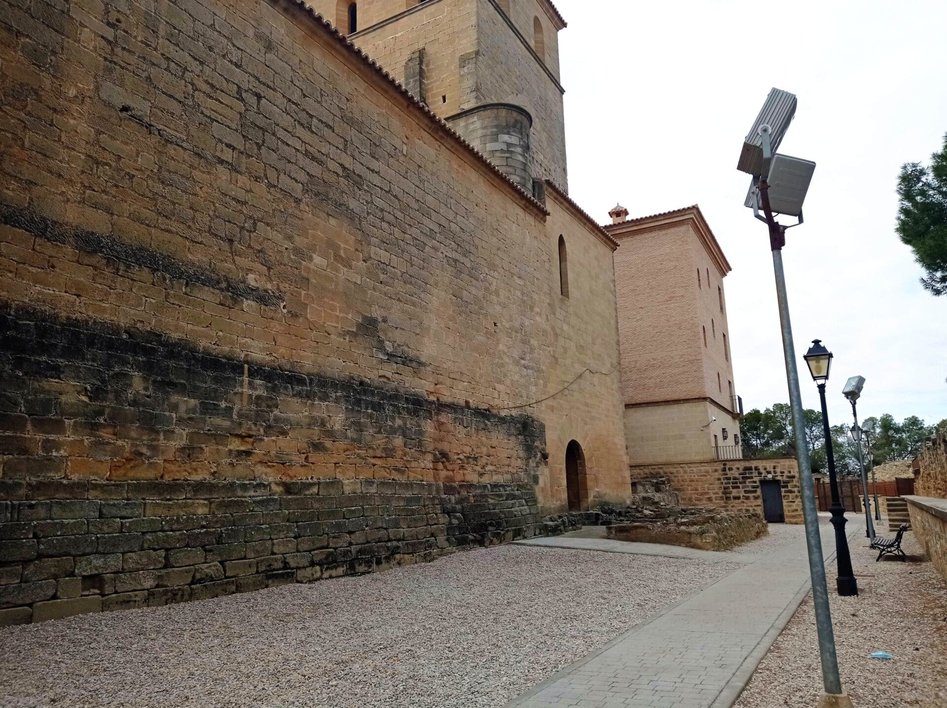 C14 - CONSERVACIÓN Y PUESTA EN VALOR RESTAURACIÓN DE LA TORRE LANUZA, TORRE DEL HOMENAJE Y PARTE DE LA MURALLA PARADOR DE ALCAÑIZ