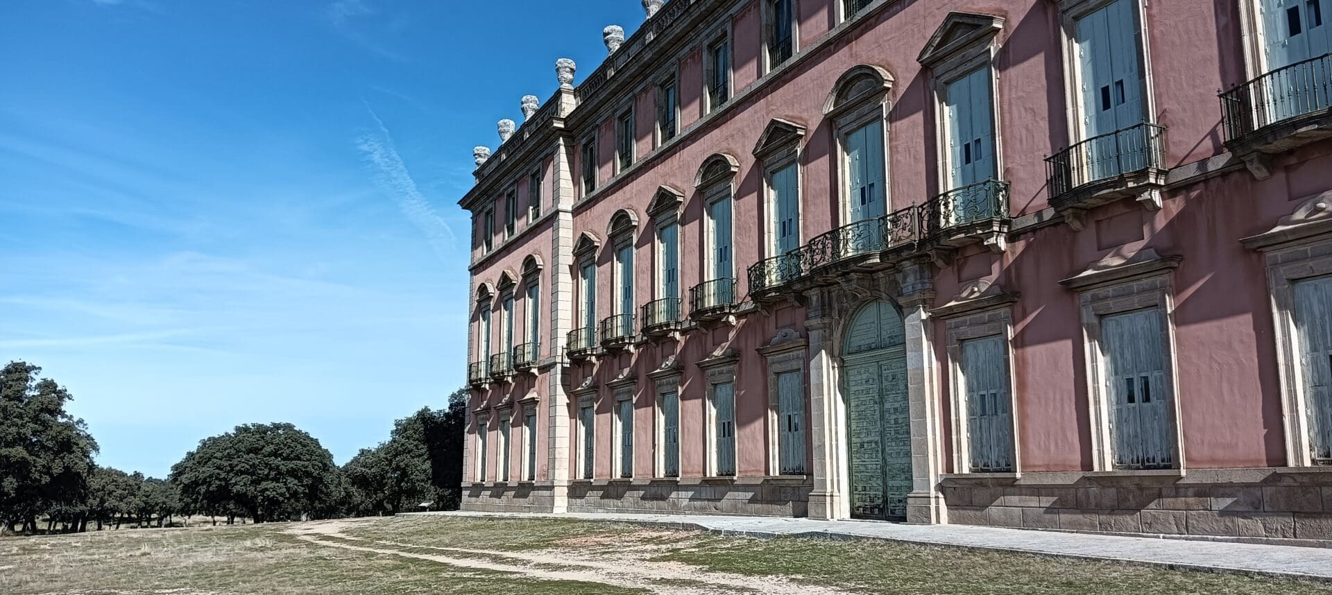 C14 - ACONDICIONAMIENTO DEL MUSEO DE LA CAZA COMO CENTRO DE INTERPRETACIÓN DE LOS ESPACIOS NATURALES EN EL PALACIO DE RIOFRÍO