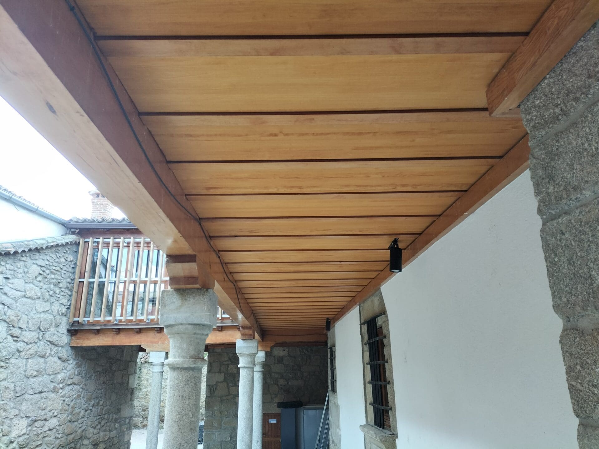 C11 - OBRAS DE MEJORA DE LA EFICIENCIA ENERGÉTICA DE LA SEDE JUDICIAL DE PIEDRAHITA